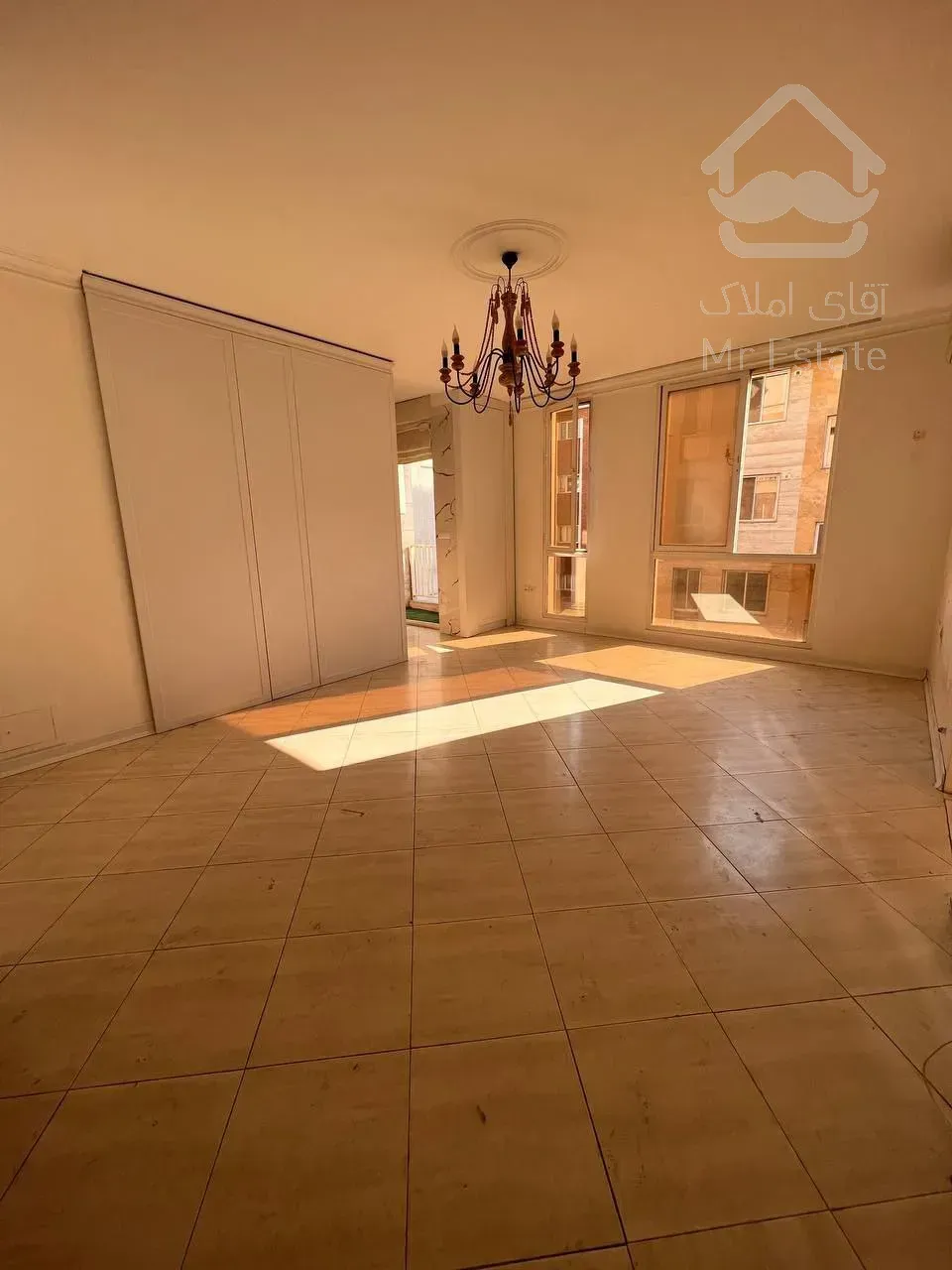 ۵۵متر۱خواب فول نور مستقیم