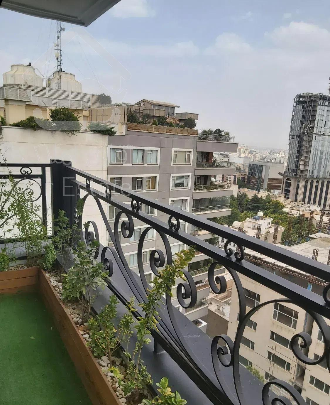 برج باغ۱۲۵متر ۲خواب مستر فول مشاعات طبقه۱۱ نیاوران