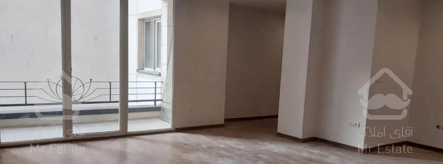 آپارتمان ۱۲۸ متری ۳ خواب برج باغ