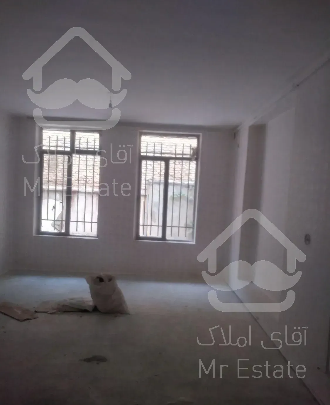 200 متر ویلایی جنوبی درخیابان نهم شمالی کوچه 101