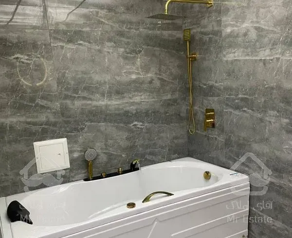 150 متر سوپرسازه منطقه 5