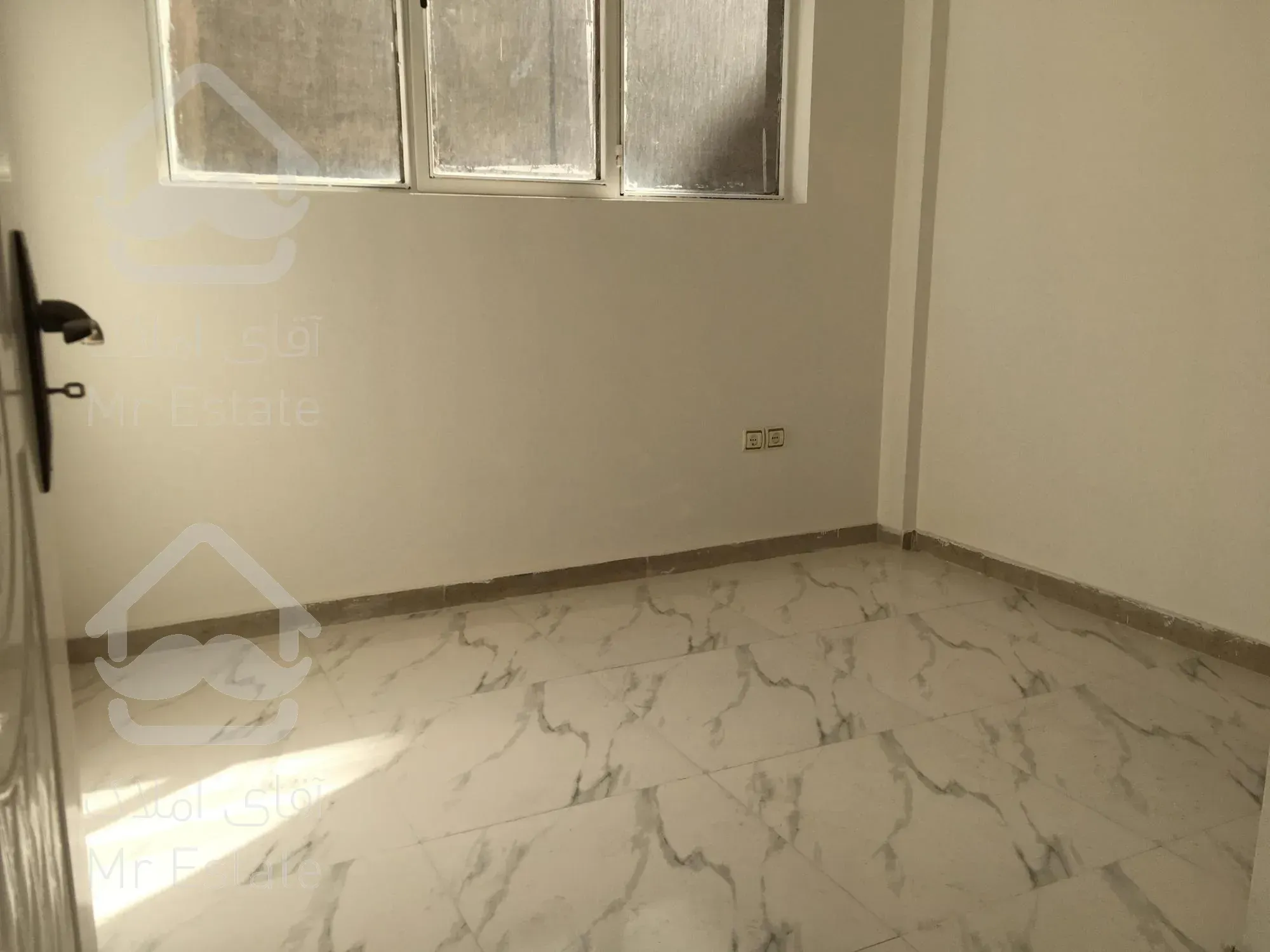 ۳۹متر/تکواحدی/طبقه اول/فول بازسازی/کارون