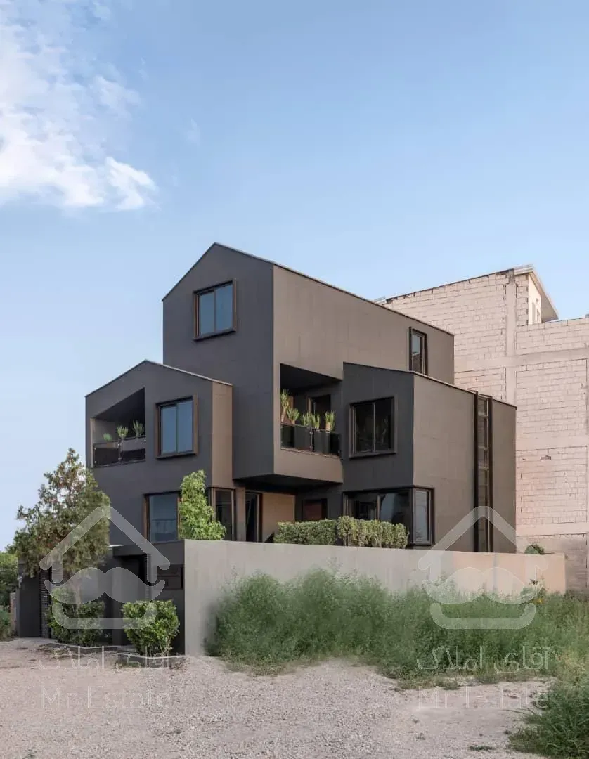 خرید ویلا تریبلکس 350 متری  ساری