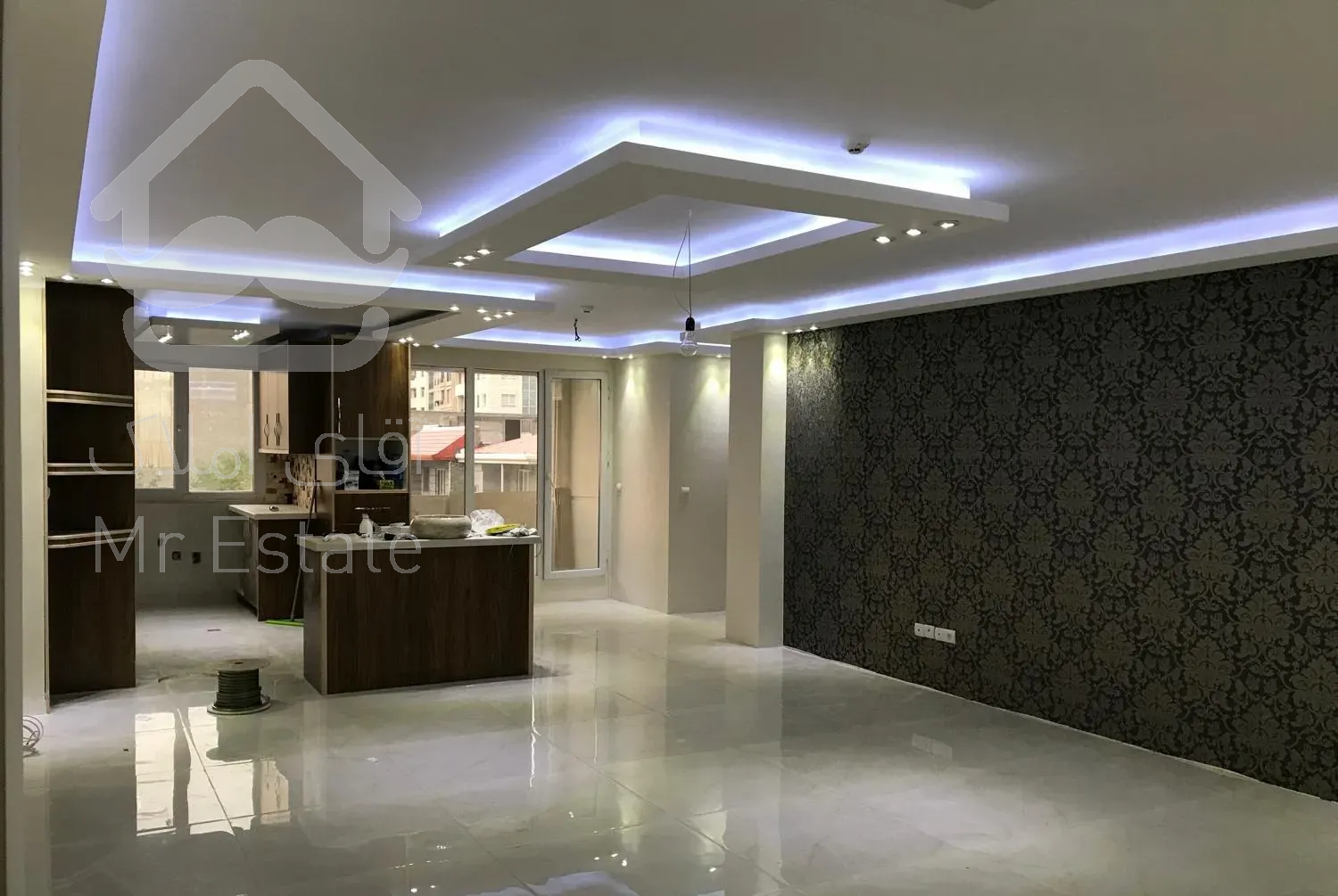 ۹۸ متر دوخوابه  تمیز، فول امکانات