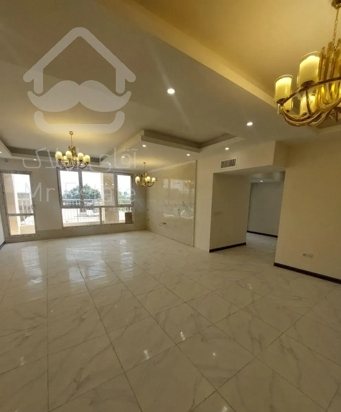 ۱۰۵ متر نوساز کلید نخورده فول وردآورد