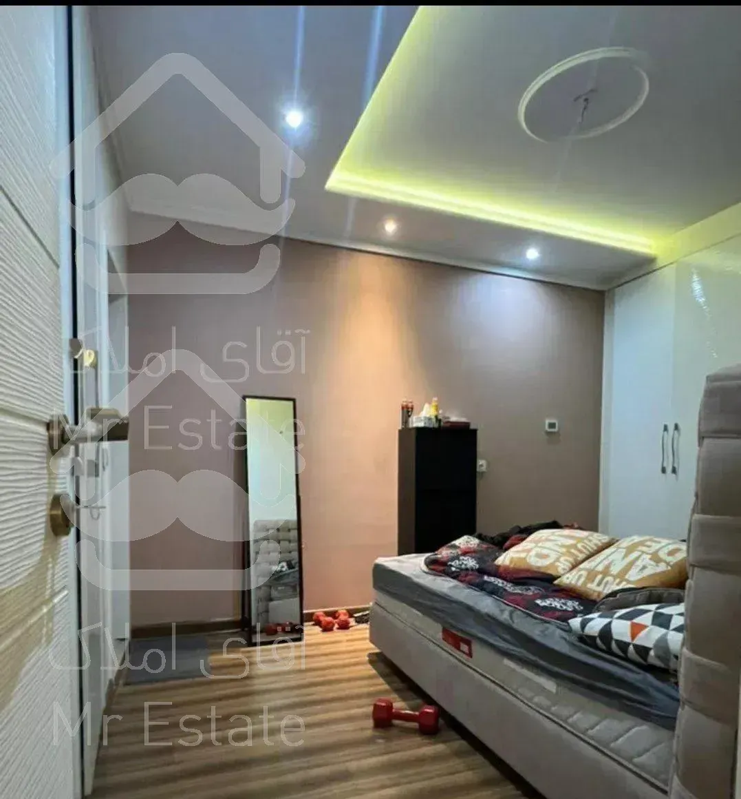 85متر دو خوابه/نوساز/شاهین شمالی