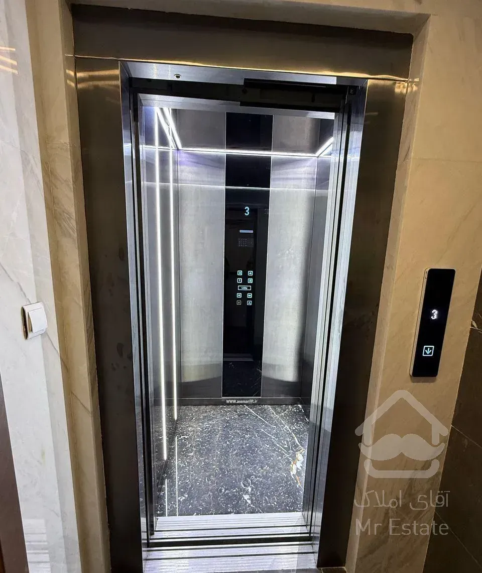 ۱۲۷ متری* ۳ خوابه * فوق العاده لوکس و اکازیون