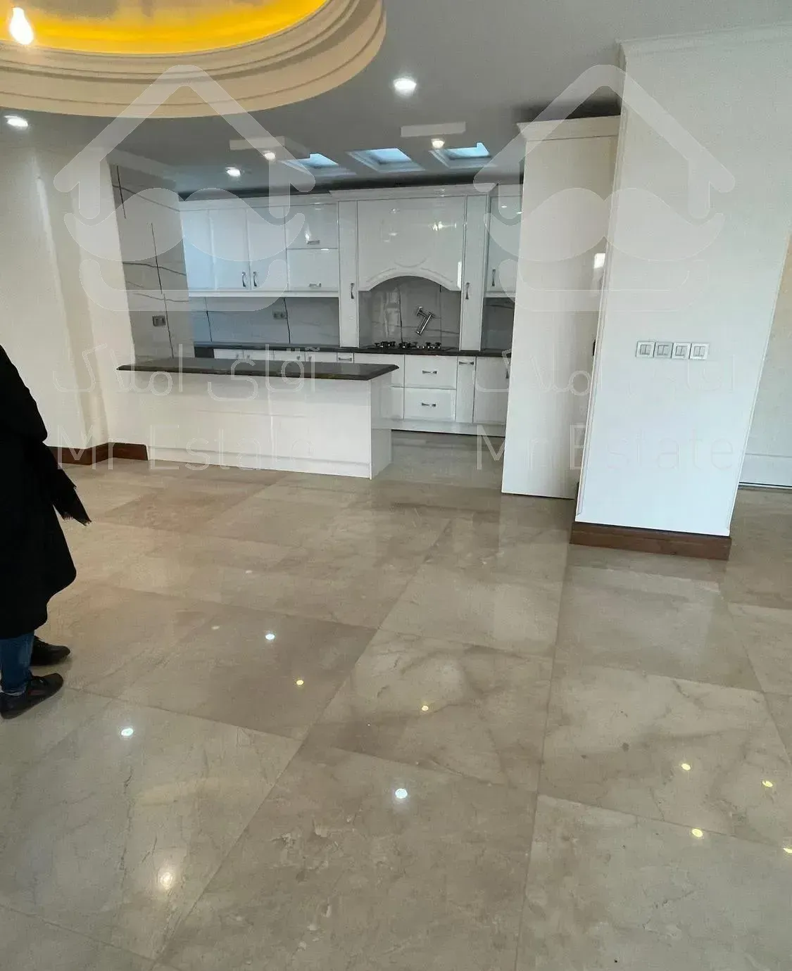 احتشامیه / ۱۵۵ متر / فول / غرق نور