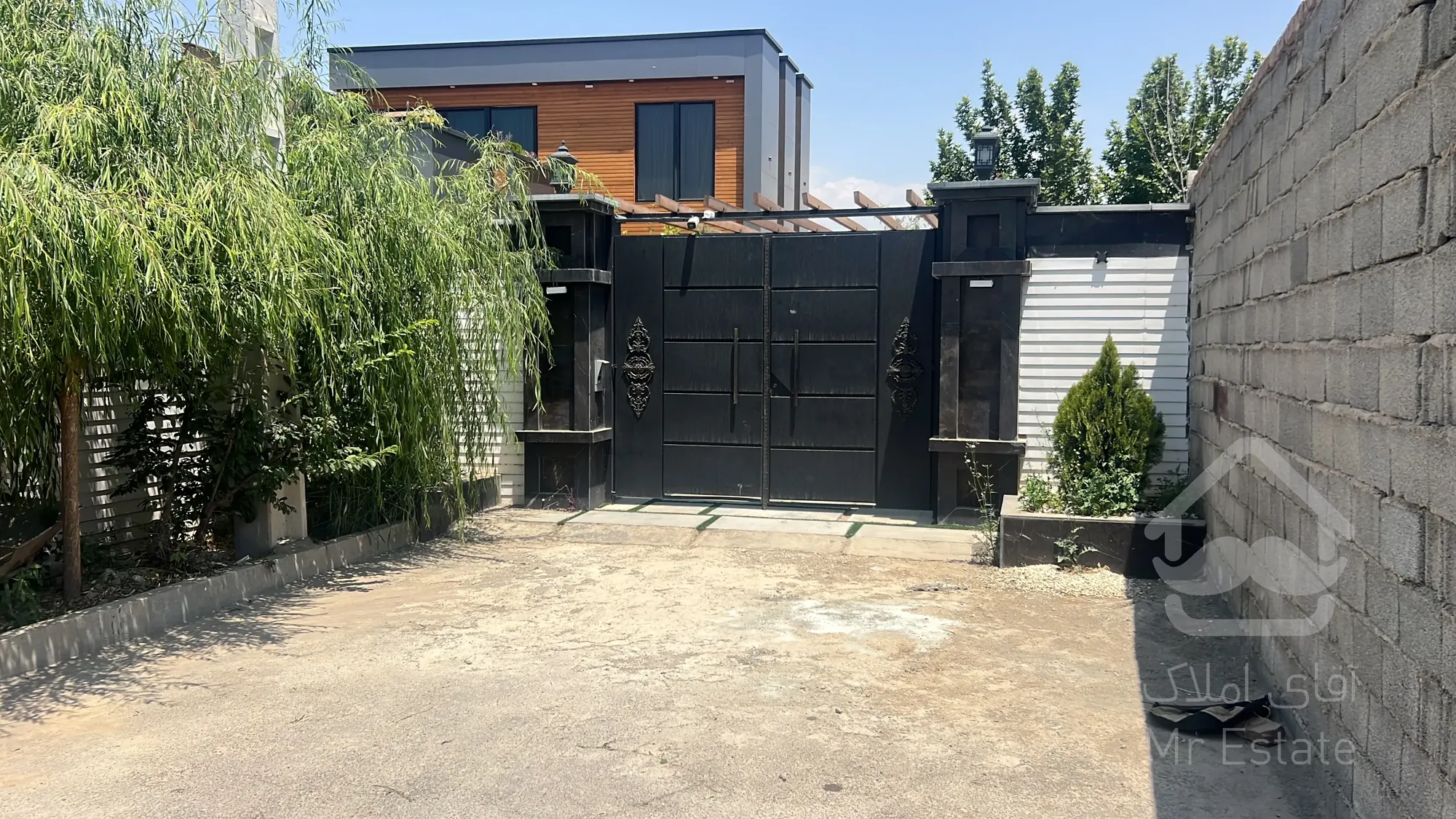 ۷۶۵ متر باغ آماده ساخت ویلا