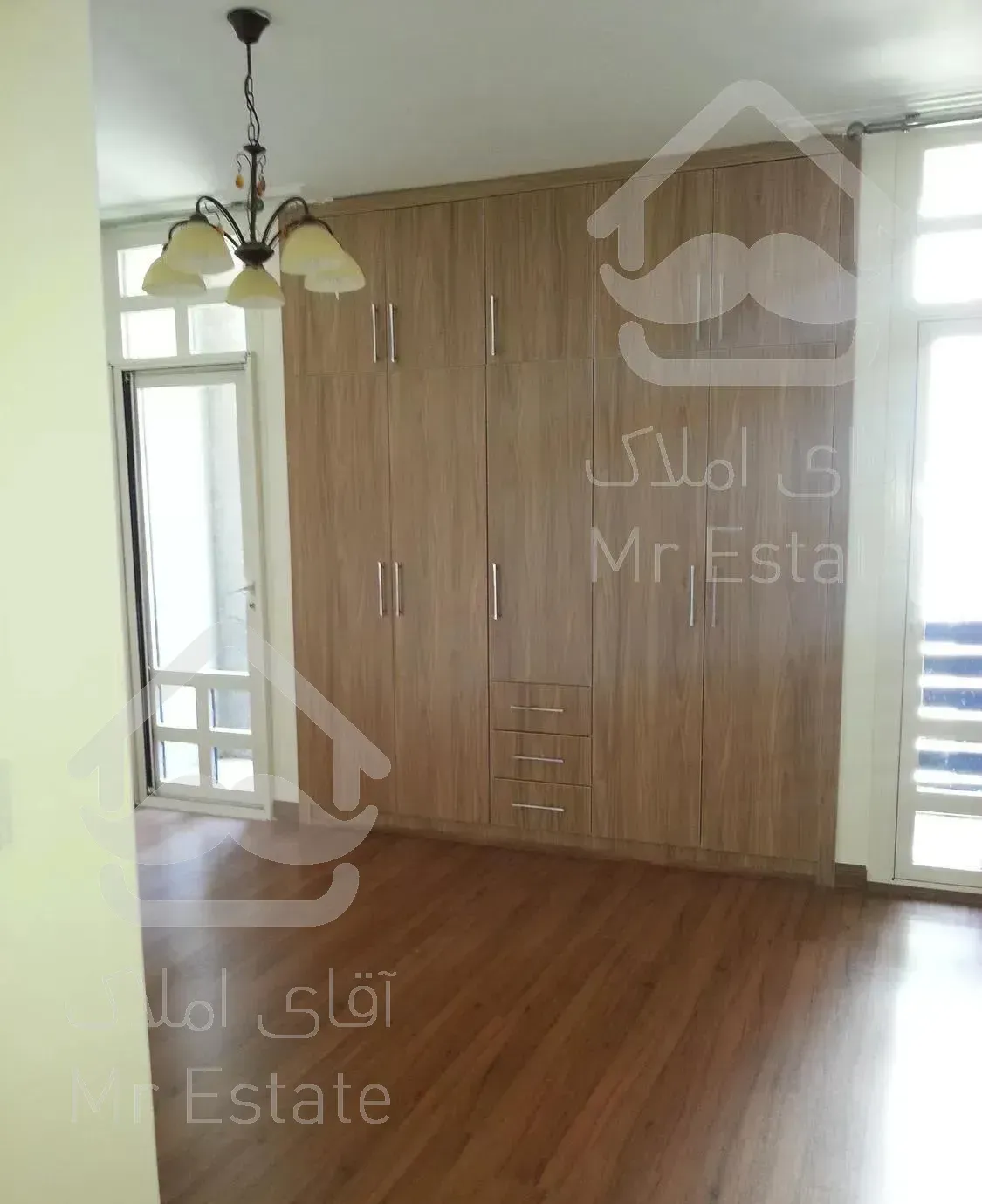 165 متر شمال جردن گلخانه