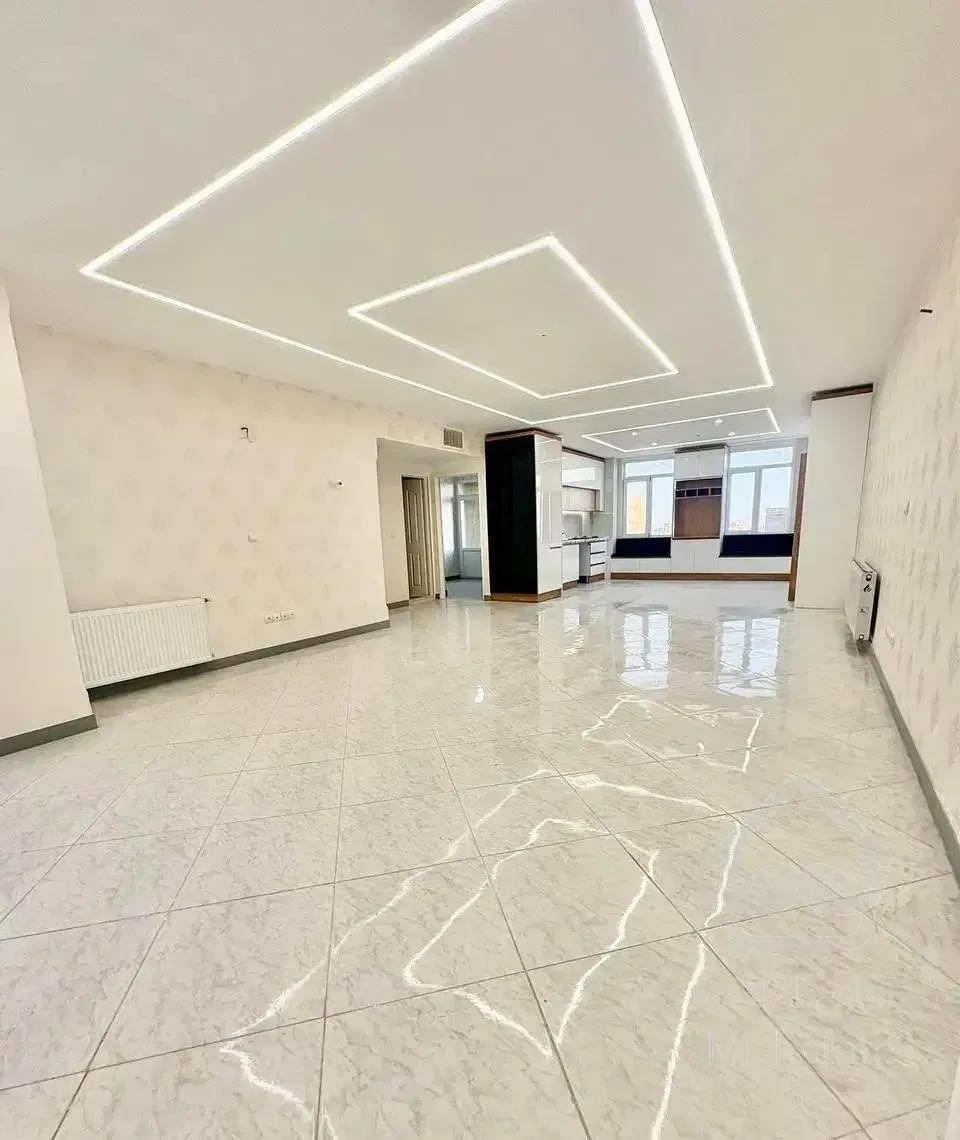 ۱۰۲متری/۲خواب/تاپ لوکیشن منطقه /فول امکانات