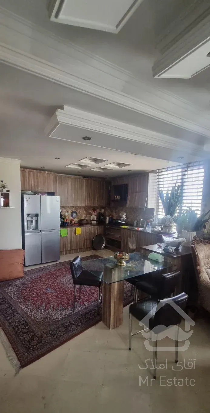 آپارتمان ۱۲۸ متر فول صفی علی شاه