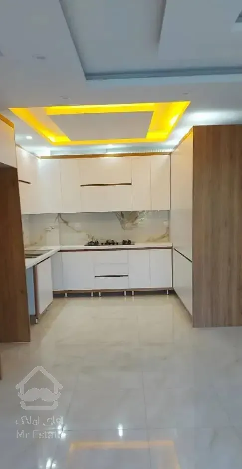 فروشی شمالی جنوبی