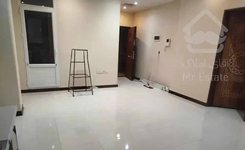 آپارتمان ۵۵ متری ط ۲ پارکینگ آسانسور تخلیه