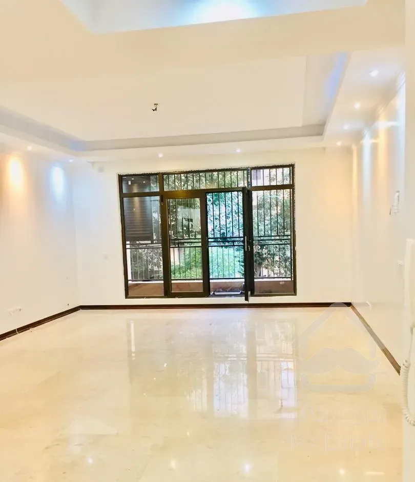 ۱۲۳ متــر لـوکـس