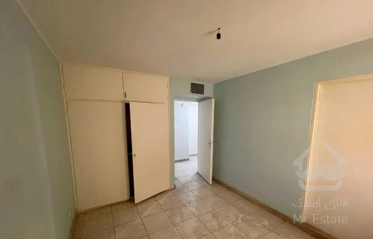 خانه۵۷ متری بازسازی‌شده تک خواب موقعیت نزدیک مترو