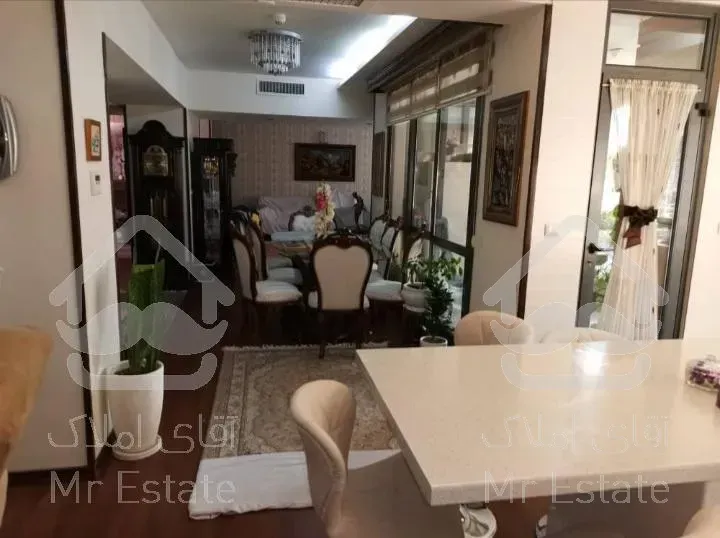 آپارتمان ۲۲۹ متر برج باغ نیاوران