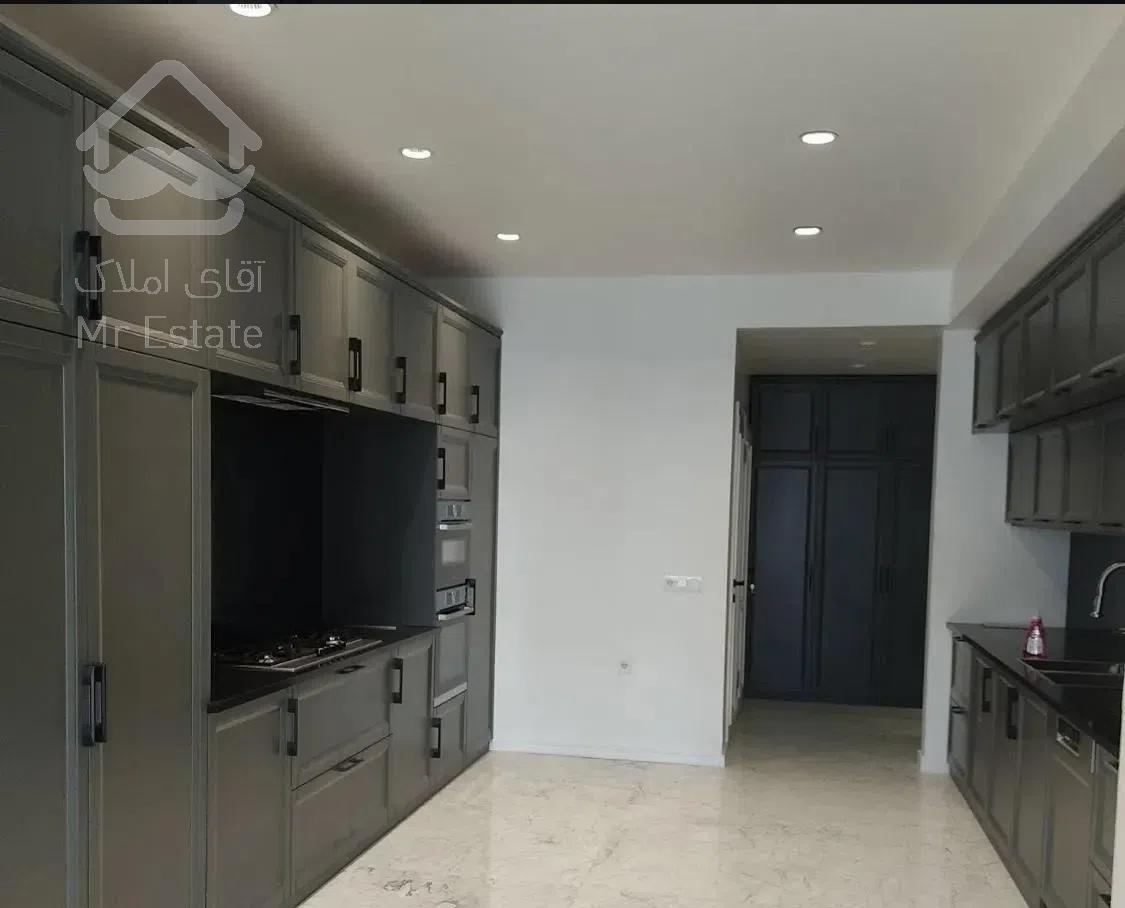 فرمانیه(سنبل)۳۳۰متر۴خواب/تراس/فرنیش