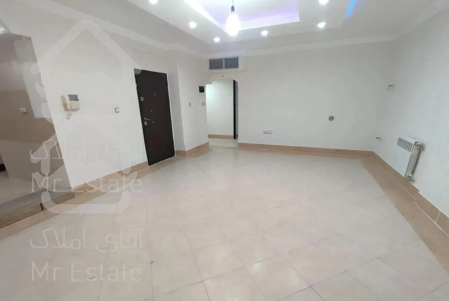 آپارتمان ۳خواب تک واحدی