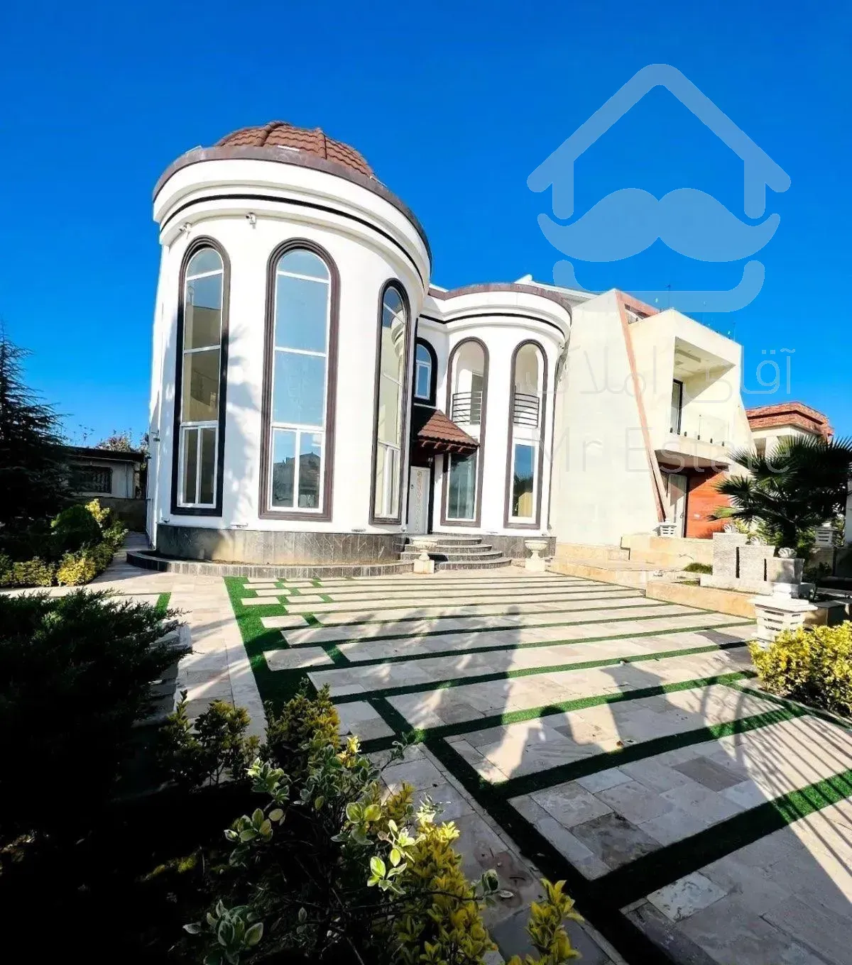 تریپلکس نما خلیجی بی رغیب تو منطقه