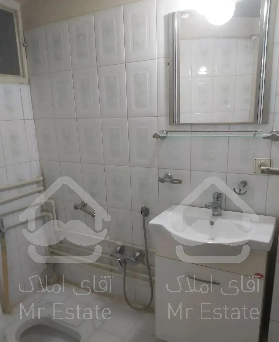 آپارتمان ۹۶ متر دو خواب فروشی