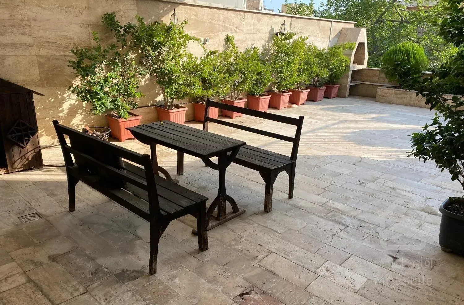 ۱۱۰متر واحد+۶۰متر تراس+۶متر پاسیو (برجباغ گلابدره)