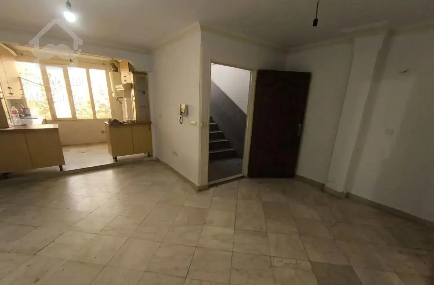 50 متر تک واحدی طبقه سوم