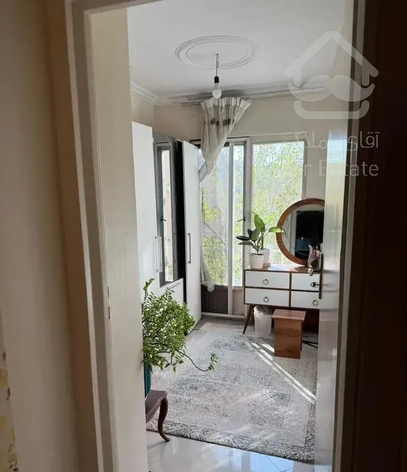 ۶۵ متر/ فول/ بسیار زیبا با دید سردرختی/ شهران