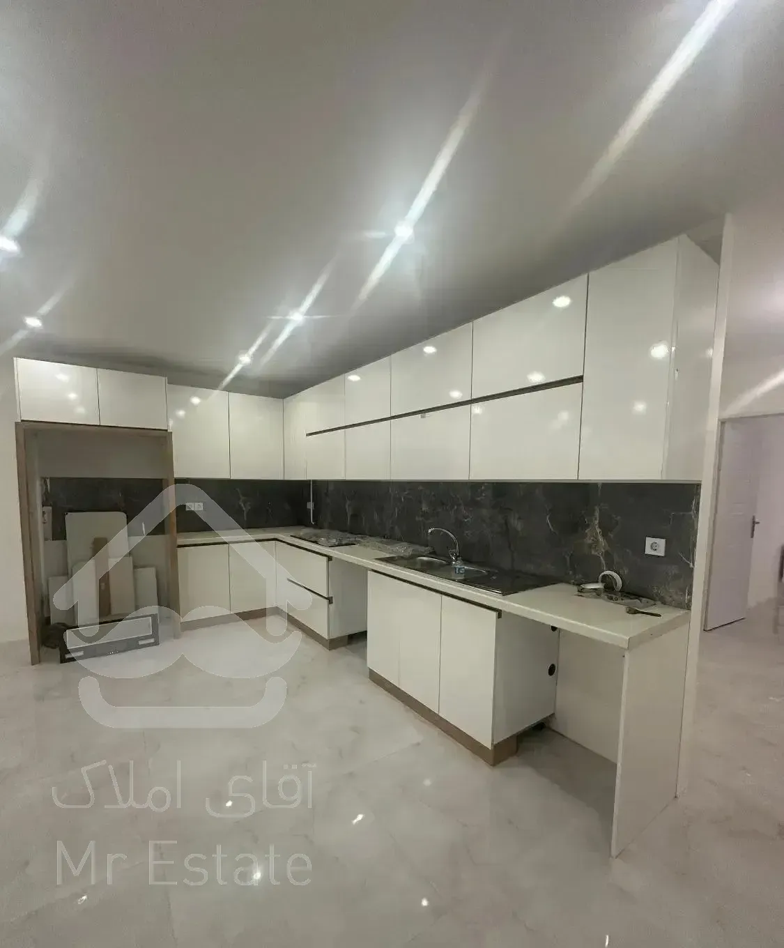 فروش اپارتمان ۱۲۰ متری لوکس (منظریه)