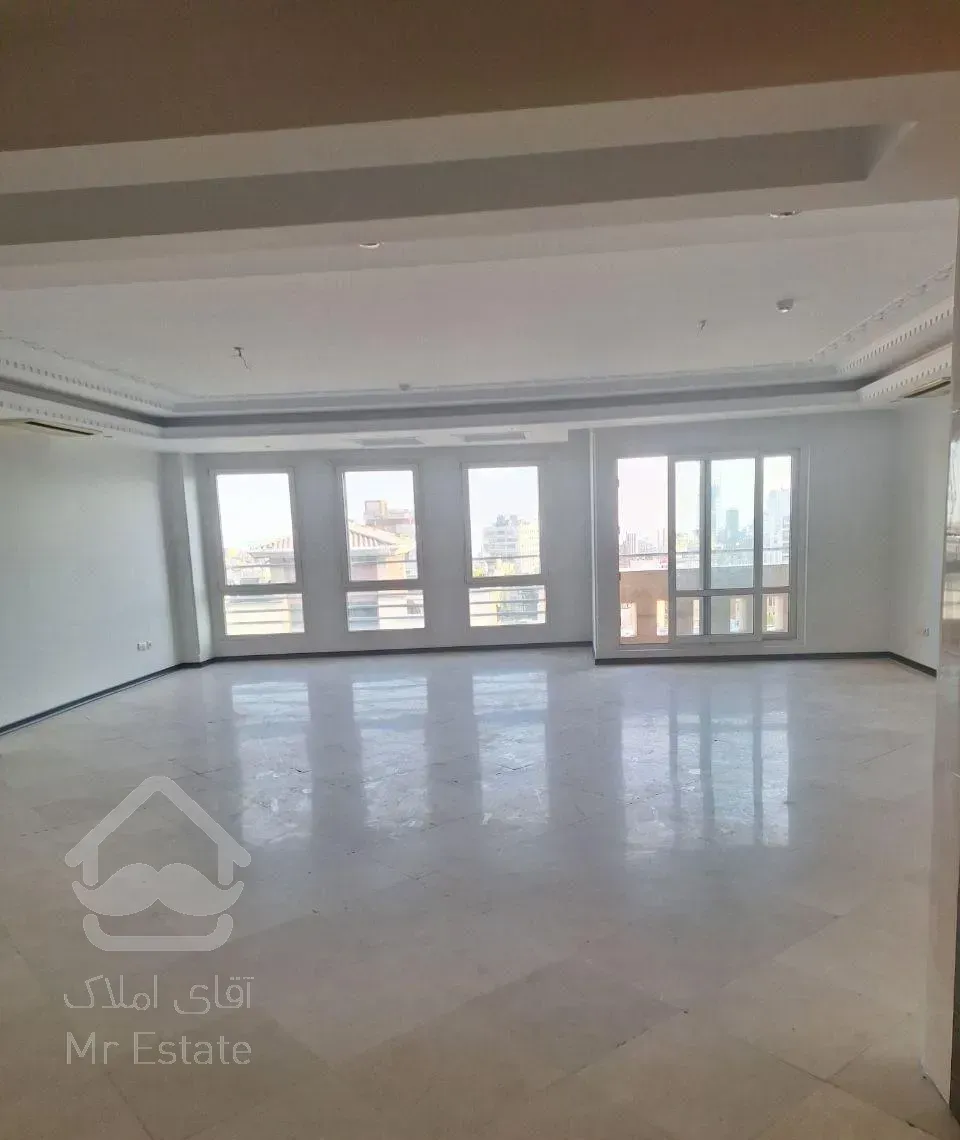 ۲۰۰متر ۳خواب تاپ لوکیشن