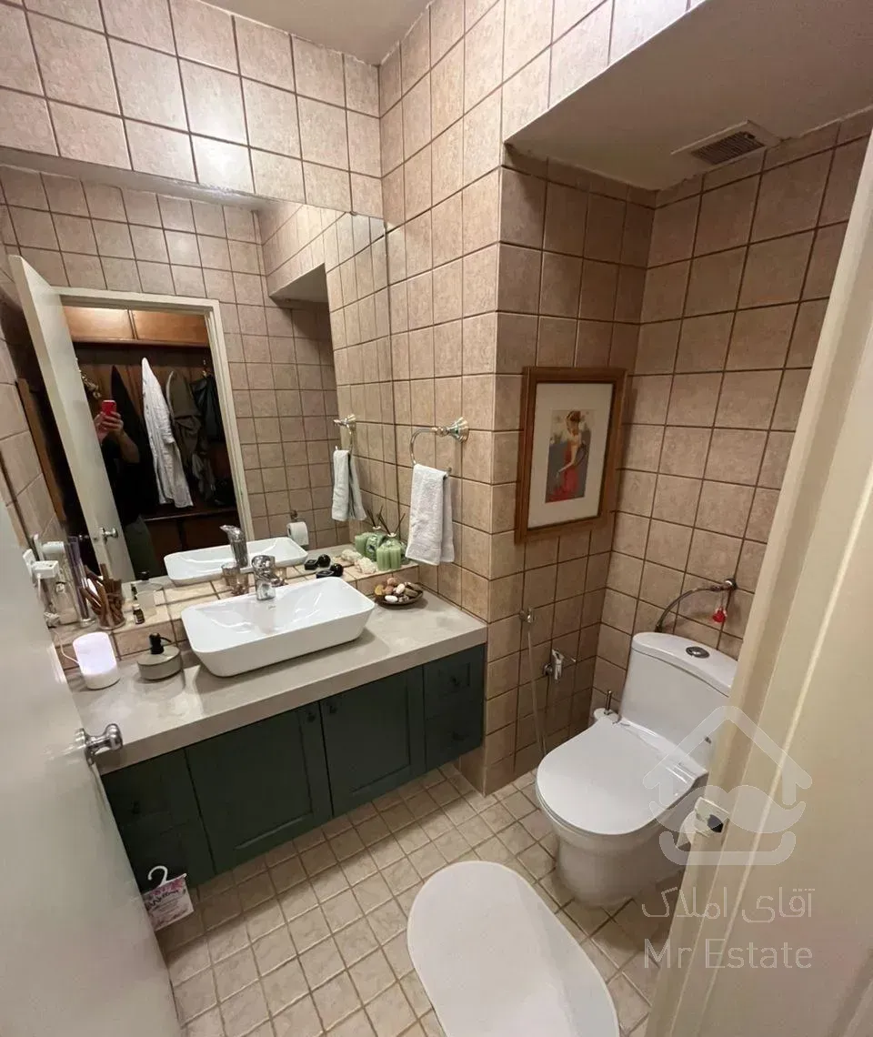 فروش آپارتمان ۱۷۶ متری ۴ خوابه در اکباتان