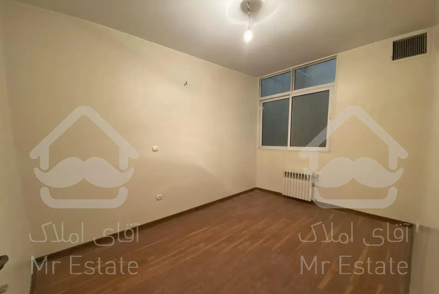 160 متر نزدیک مترو میرداماد