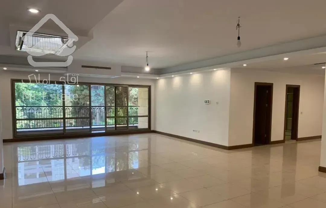 275 متر فرشته -  خیابان استانبول