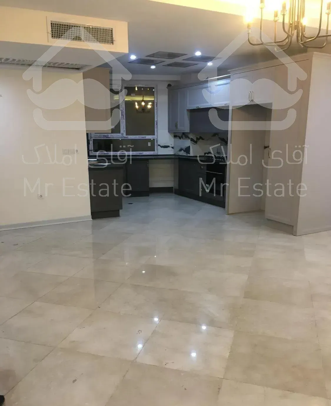 ۹۵متر /کلید نخورده /شیک