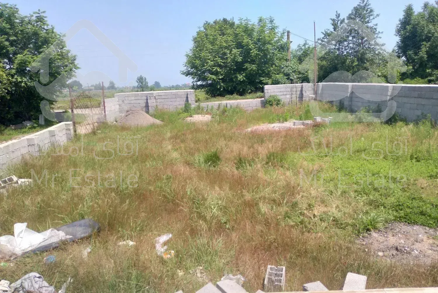 زمین با ویلا  / سند دار