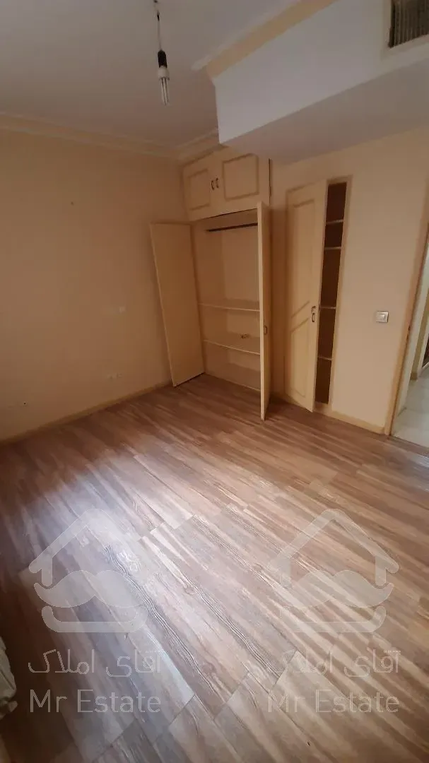 آپارتمان ۱۱۷ متری شیک و لوکیشن خوب