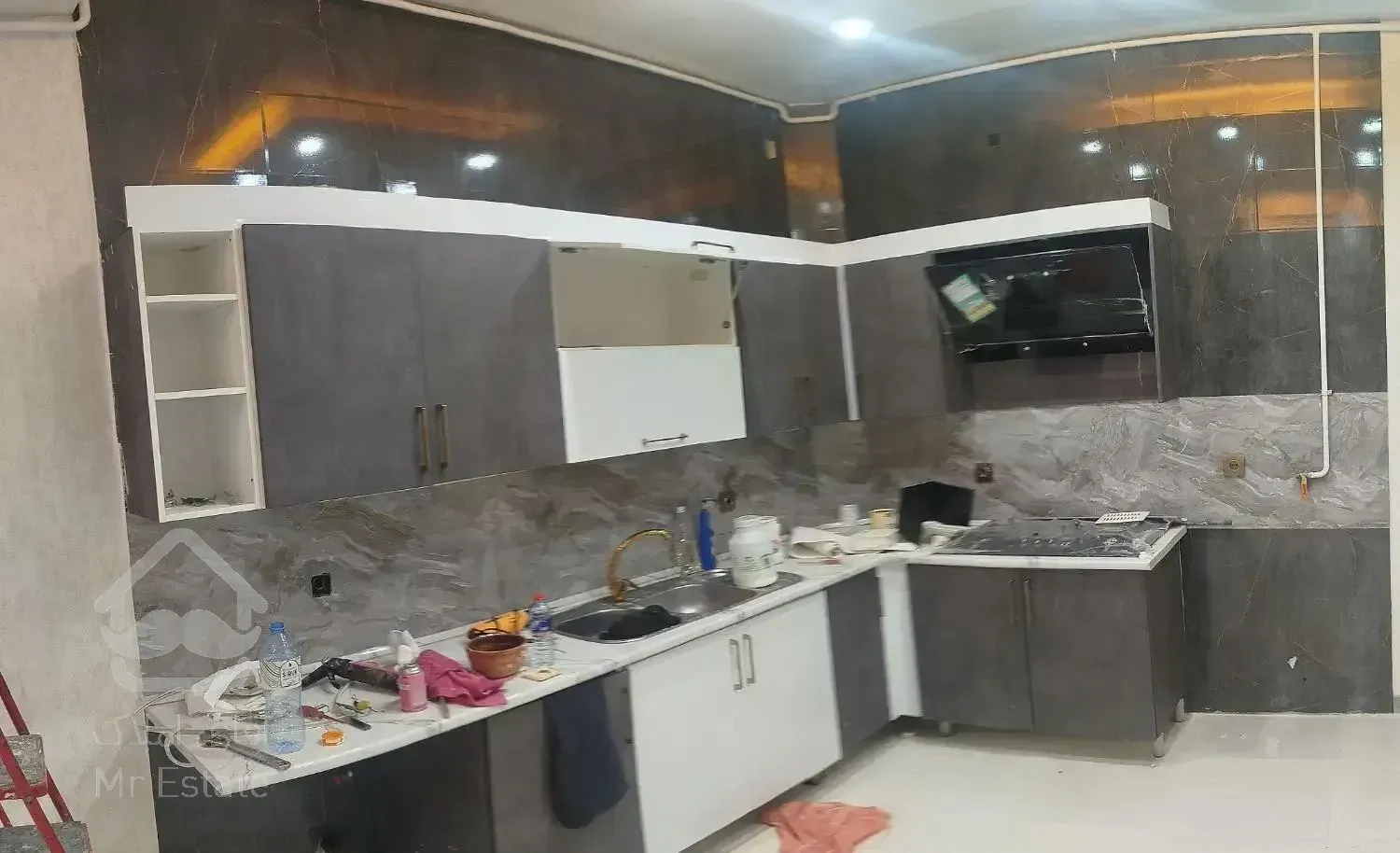 ۹۲ متری فول بازسازی فاز۳ امیراباد