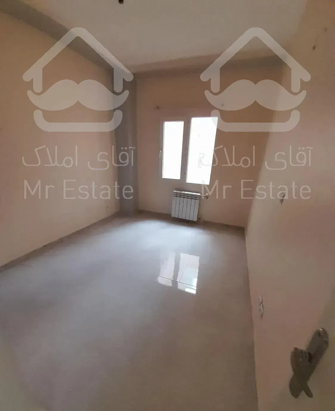 اول فاز۶باپارکینگ مسقف ۹۰متر