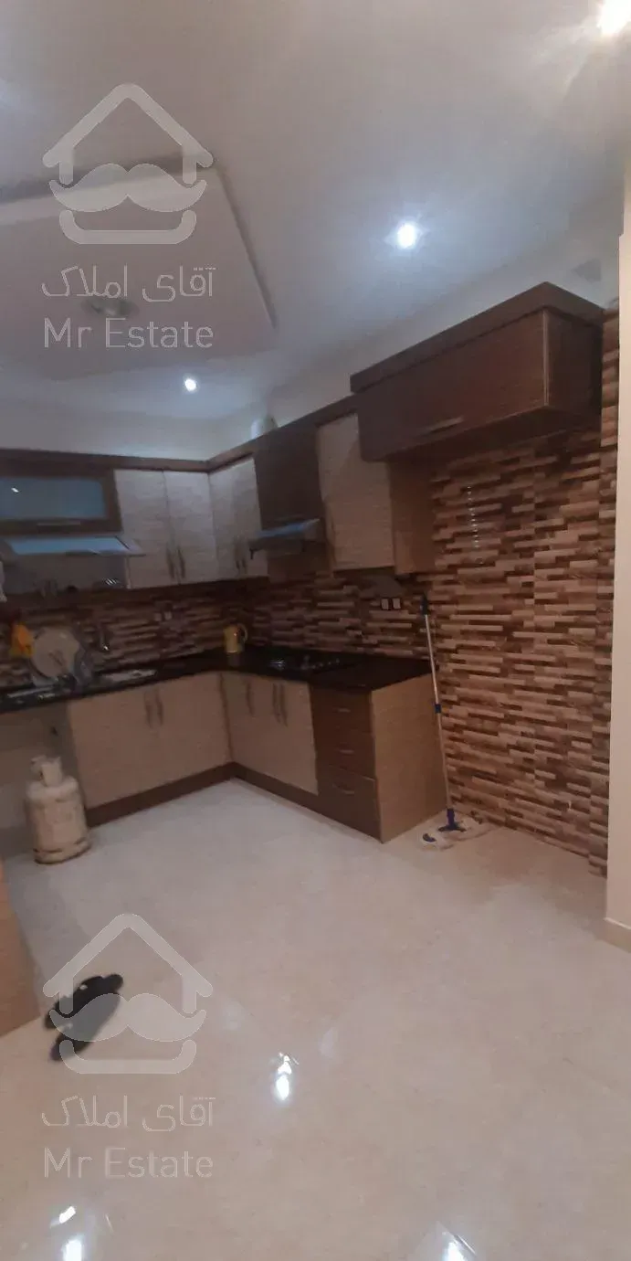 فروش نوبنیاد ۱ کلید نخورده پرند چهار ۹۰ متری دو خ