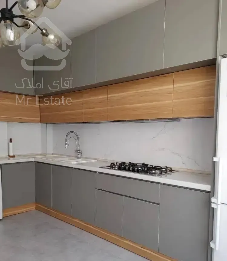 آپارتمان ۱۹۰ متری ۴ خواب / بهترین دسترسی