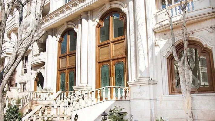 260متر برج باغ کلاسیک فرشته