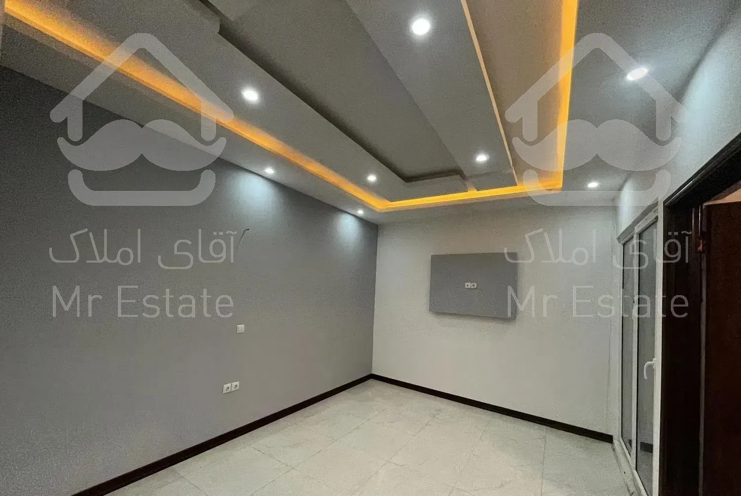 ویلا نوساز استخر نما سنگی سند شش دانگ ۱۸۰ متری