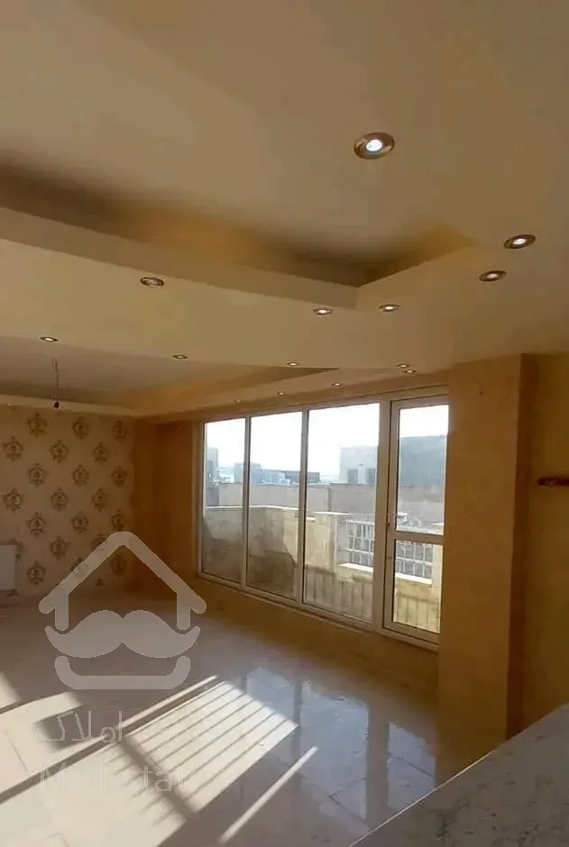 126 متر آپارتمان نوساز با نصبیات