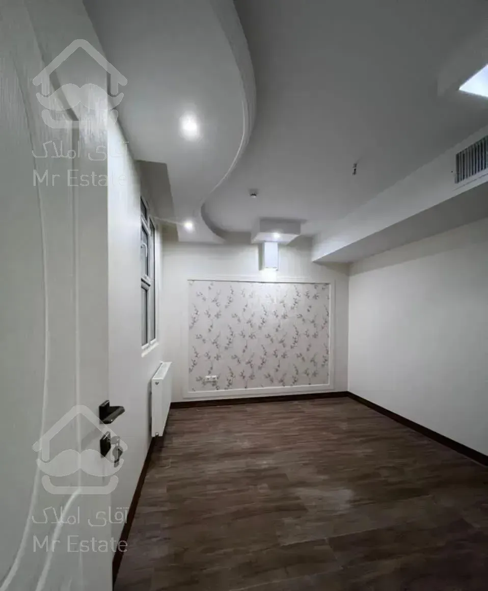 اپارتمان ۱۶۵ سه خوابه