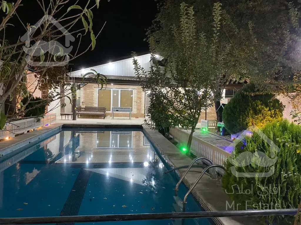 فروش ویلای لوکس ۹۰۰ متری کردان