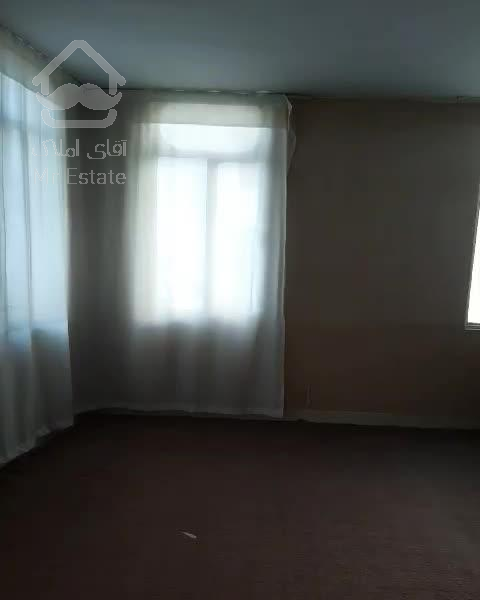 ۱۰۵ متر آپارتمان مترو دانشگاه شریف