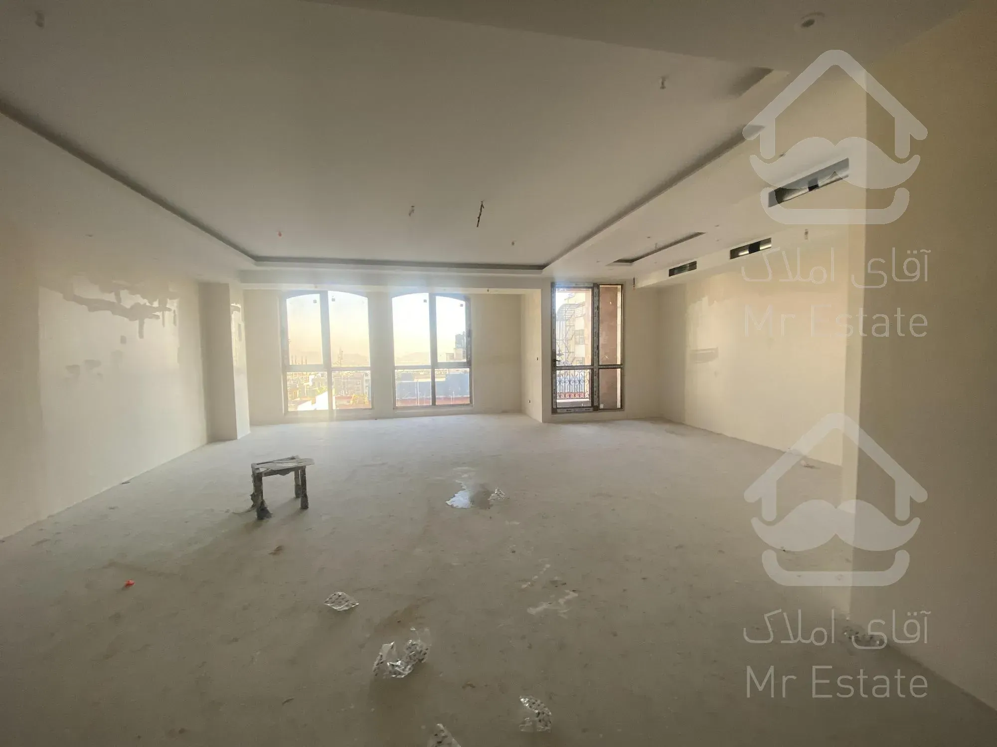 240 متری قیطریه طبقات مختلف