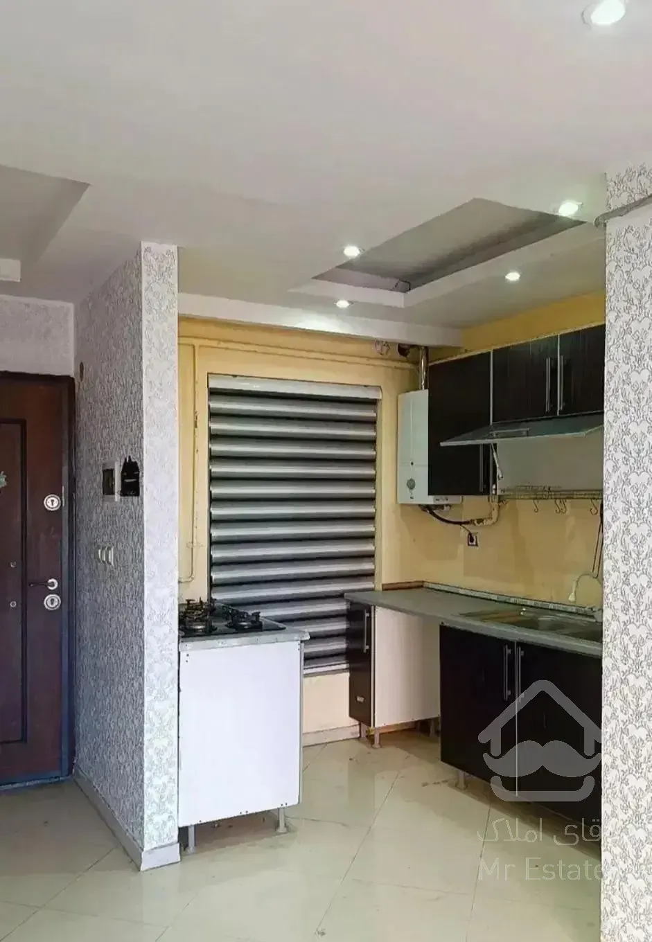 یه ۶۵ متری ساحلی