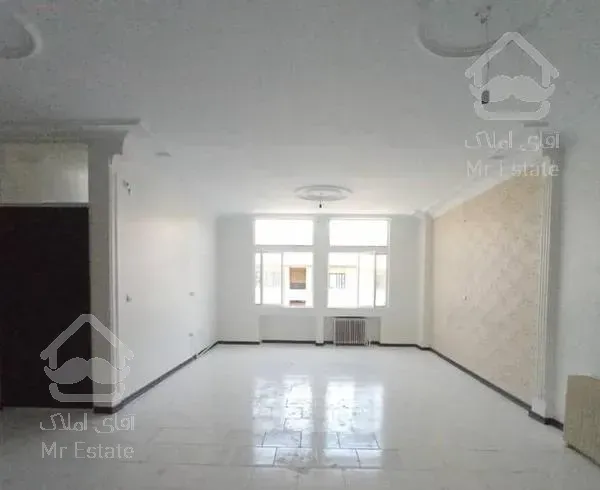 ۱۰۲ متر ،پارکینگ دار  فلکه اول صادقیه