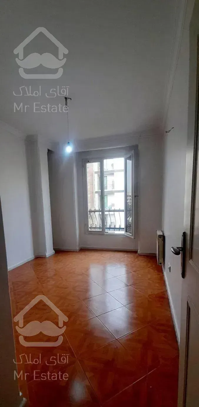 آپارتمان ۸۳ متری دو خواب